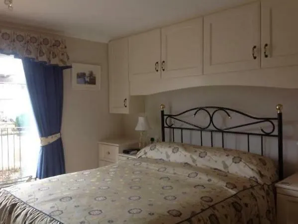 Bed and Breakfast River Garth *
