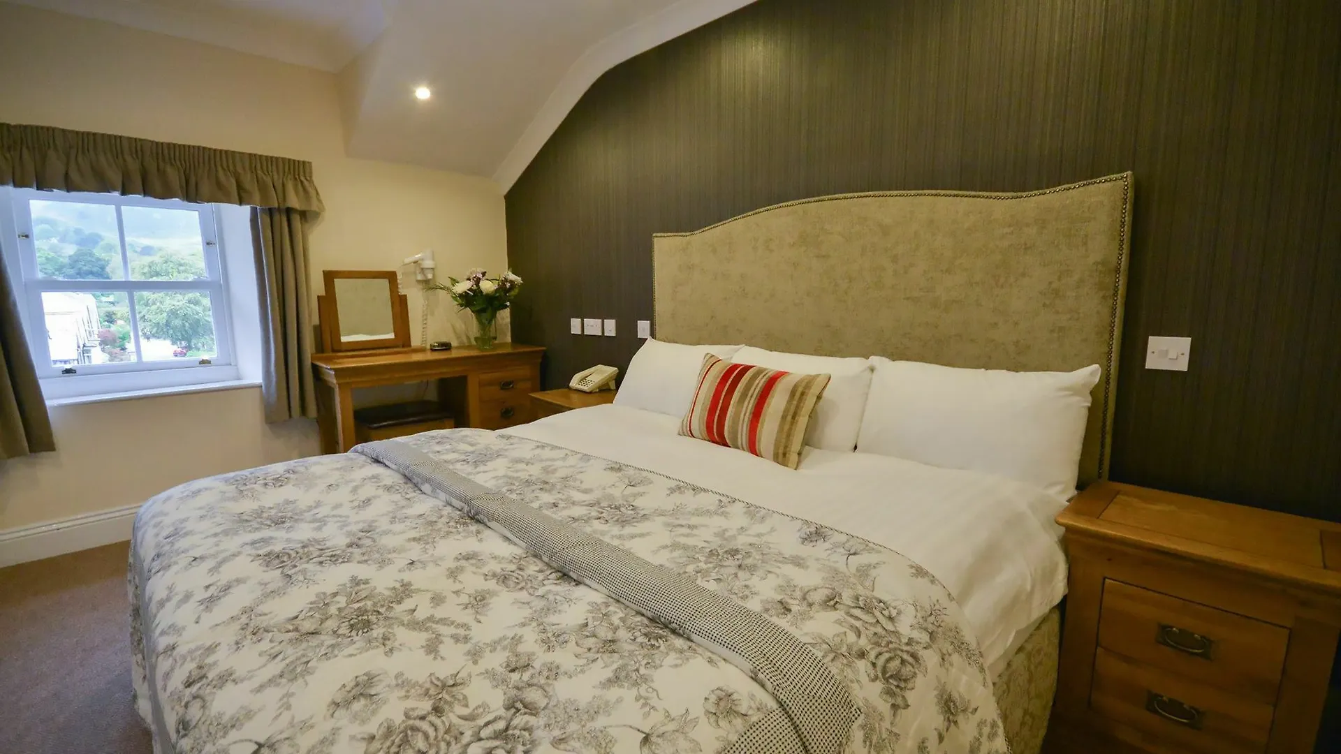 The Ullswater Inn- The Collection Group Inn