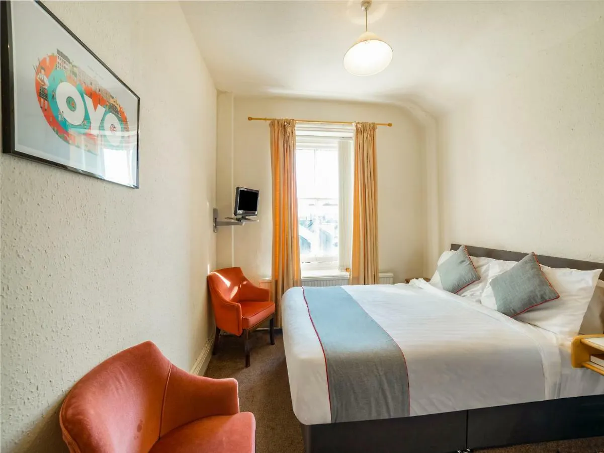 Hotel Oyo The Cumberland Near Community Hospital Workington
