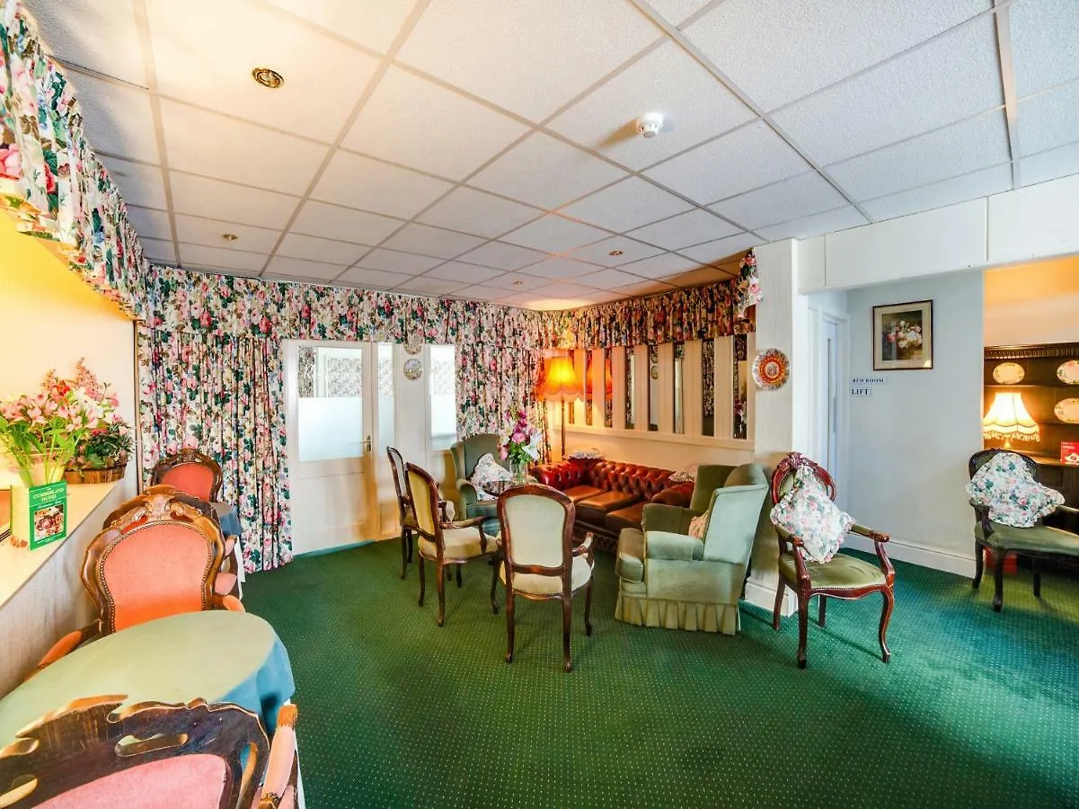 Hotel Oyo The Cumberland Near Community Hospital Workington
