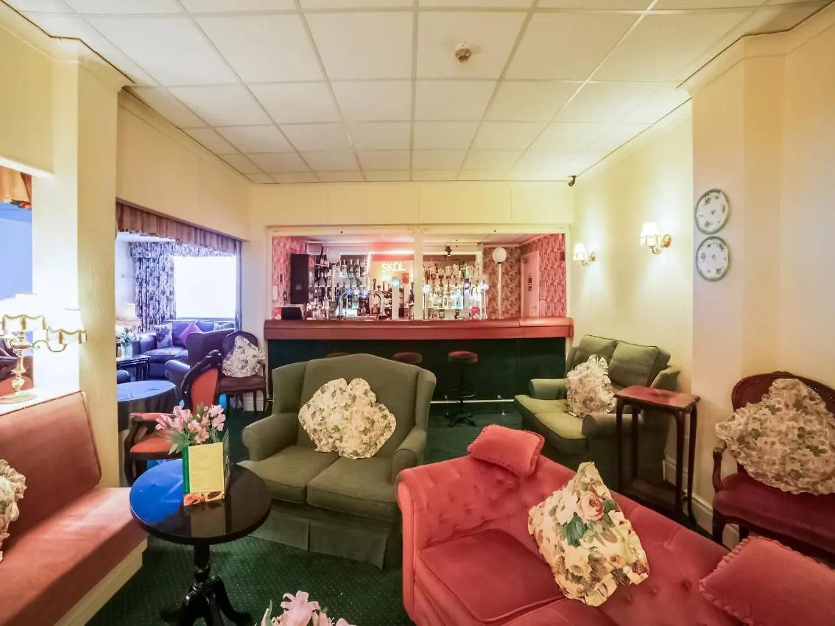 Hotel Oyo The Cumberland Near Community Hospital Workington