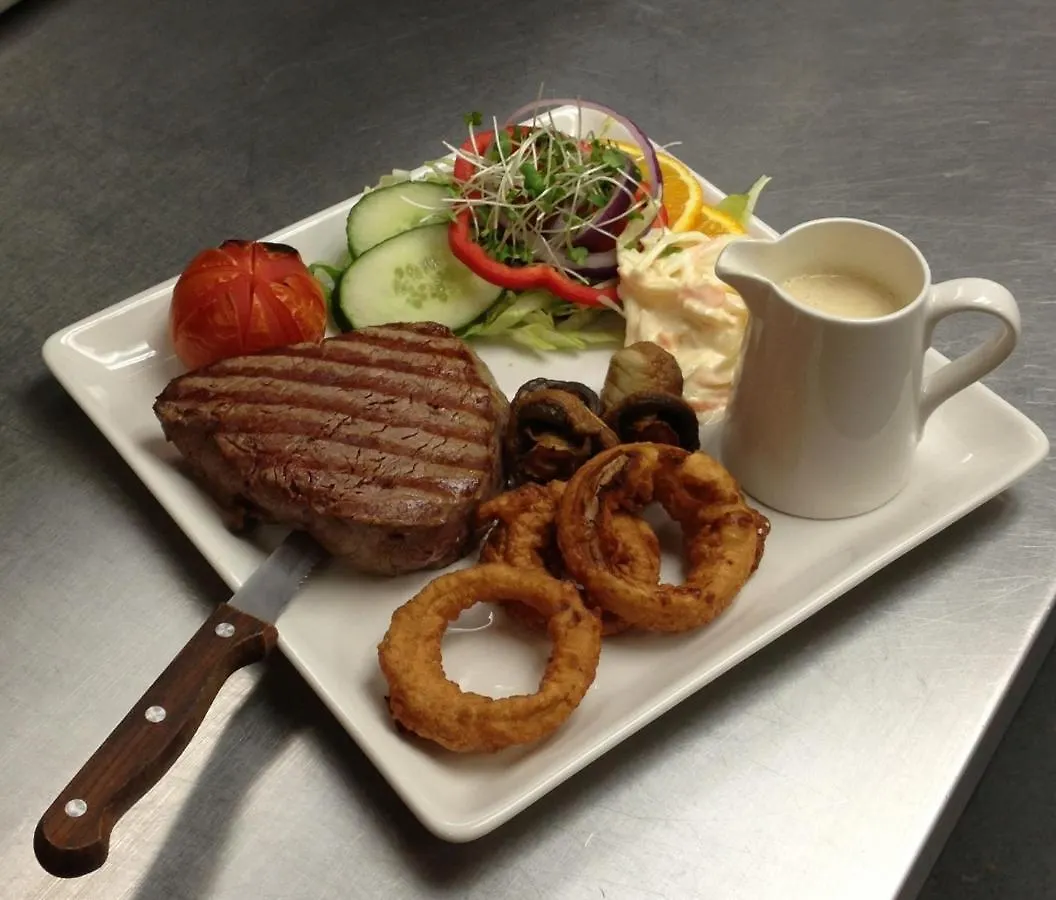 The Old Ginn House 4* Great Clifton