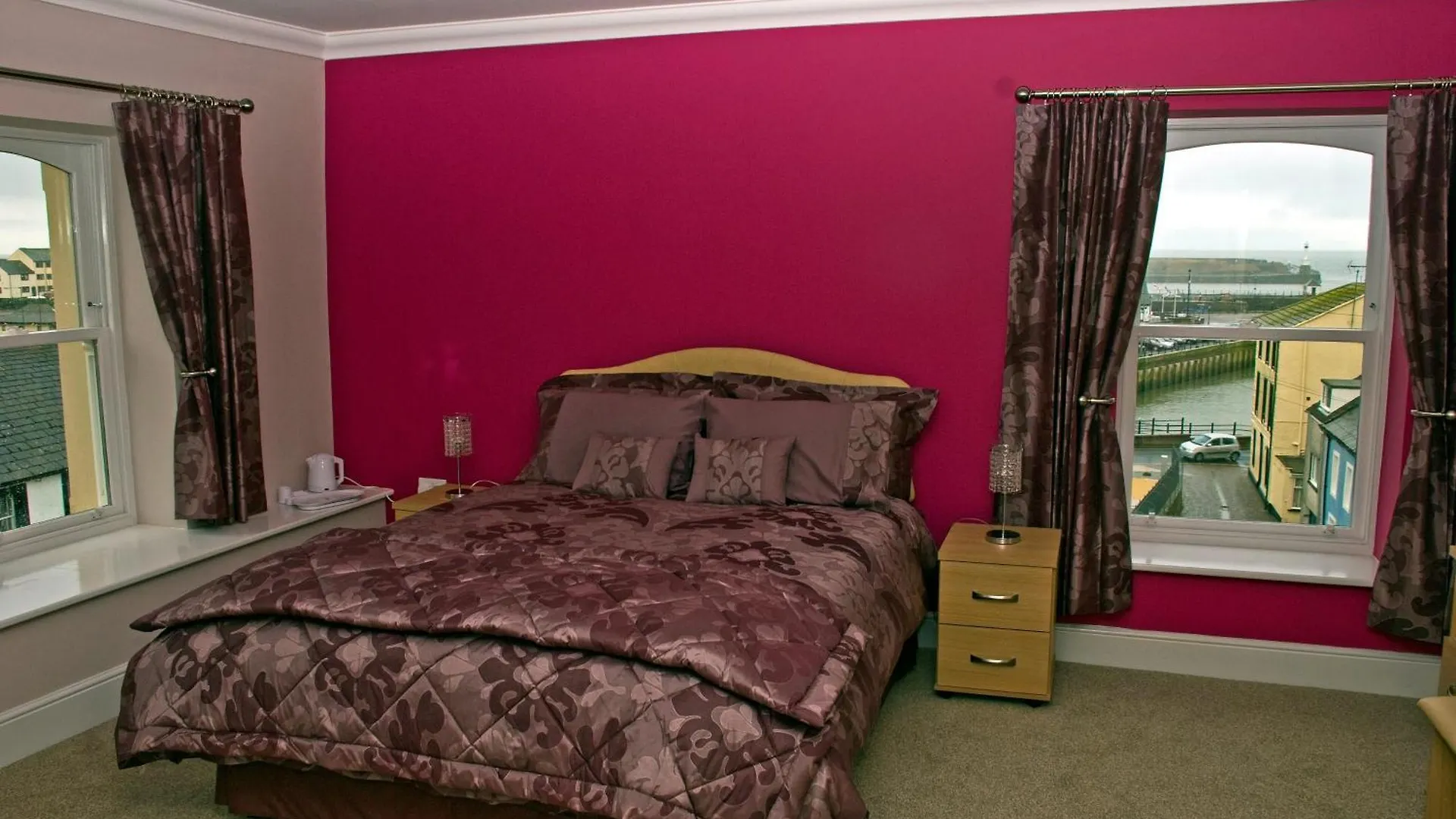 The Golden Lion Bed & Breakfast
