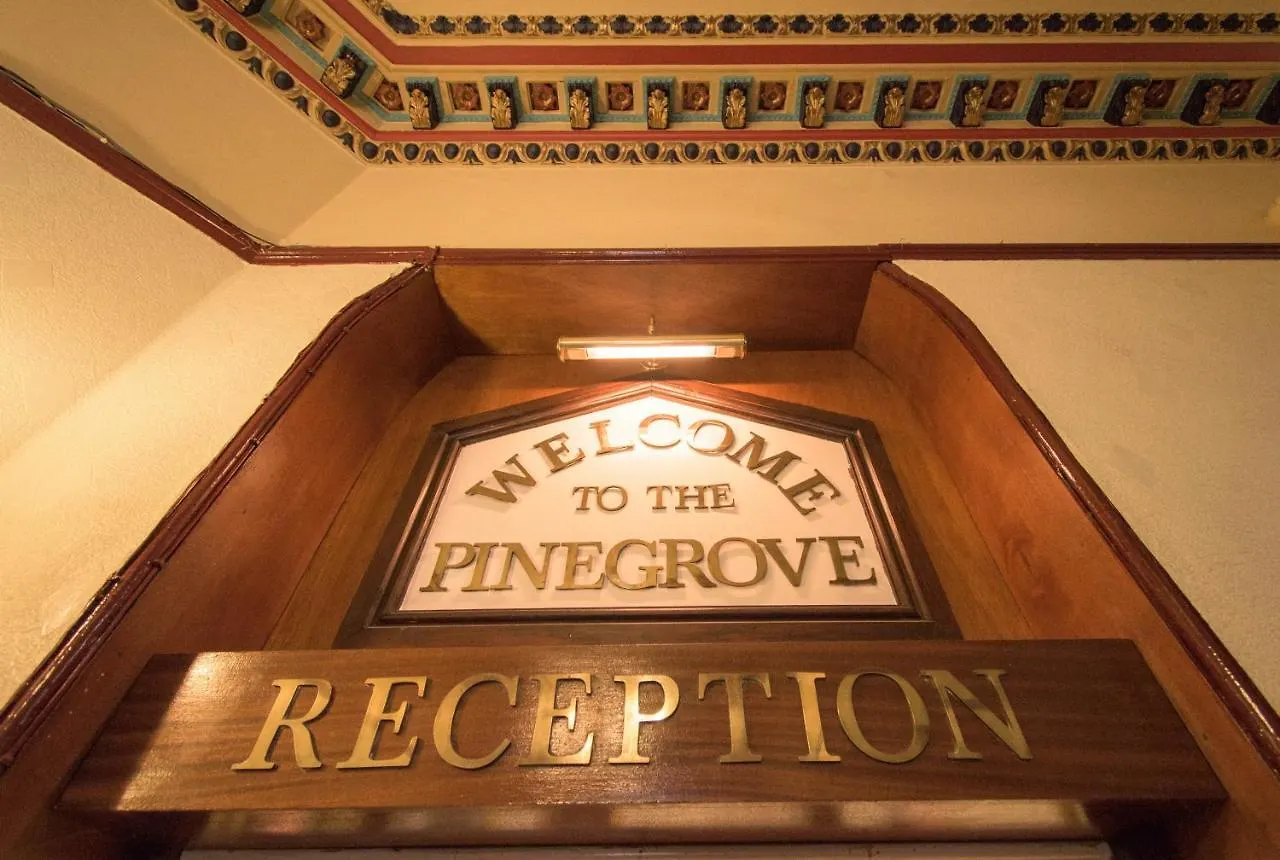 Pinegrove 3* Carlisle (Cumbria)