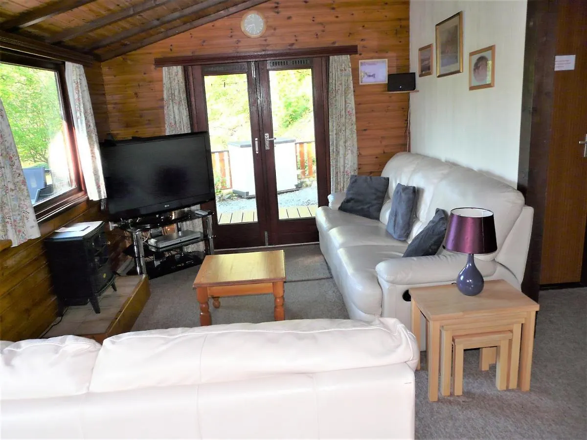 Boltons Tarn Luxury Log Cabins Chalet