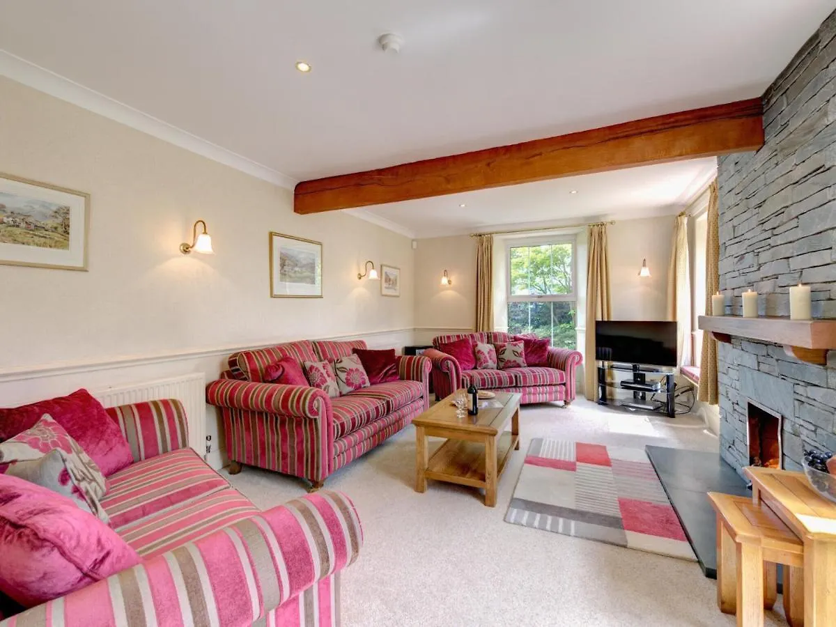 Vintage Holiday At With Swimming Pool Elterwater
