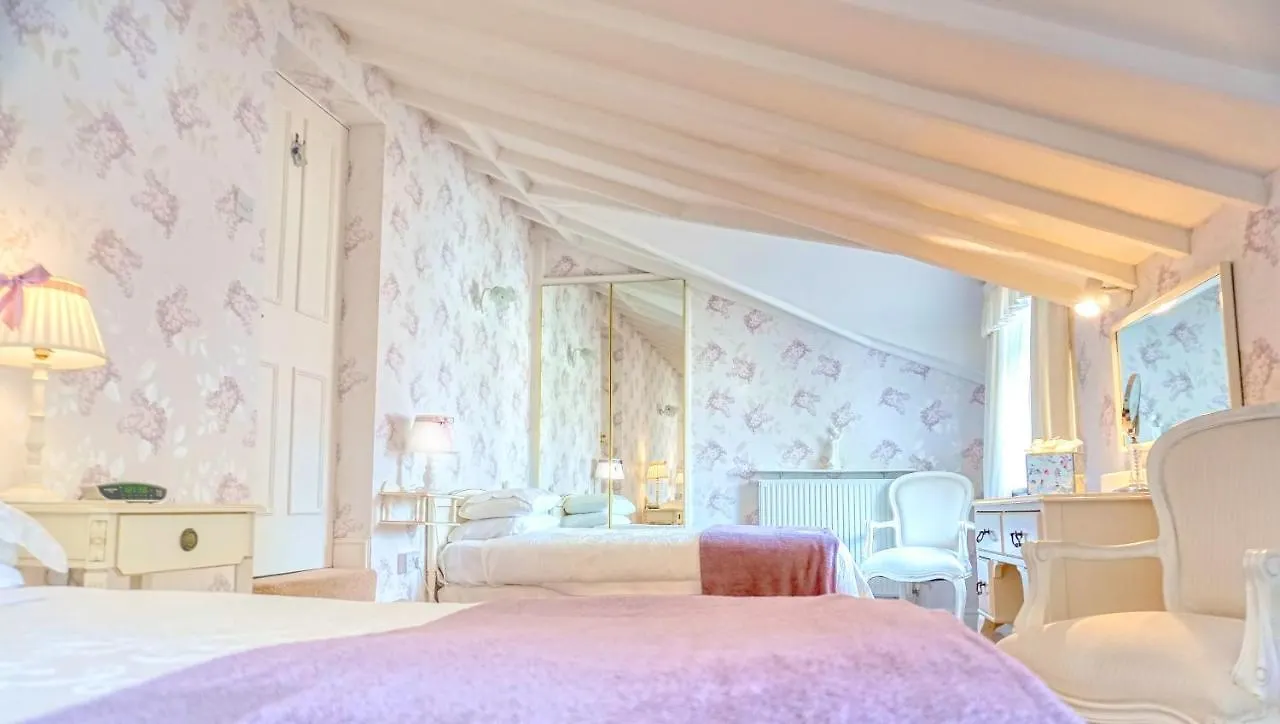 Bessiestown Country Гостевой дом 5*