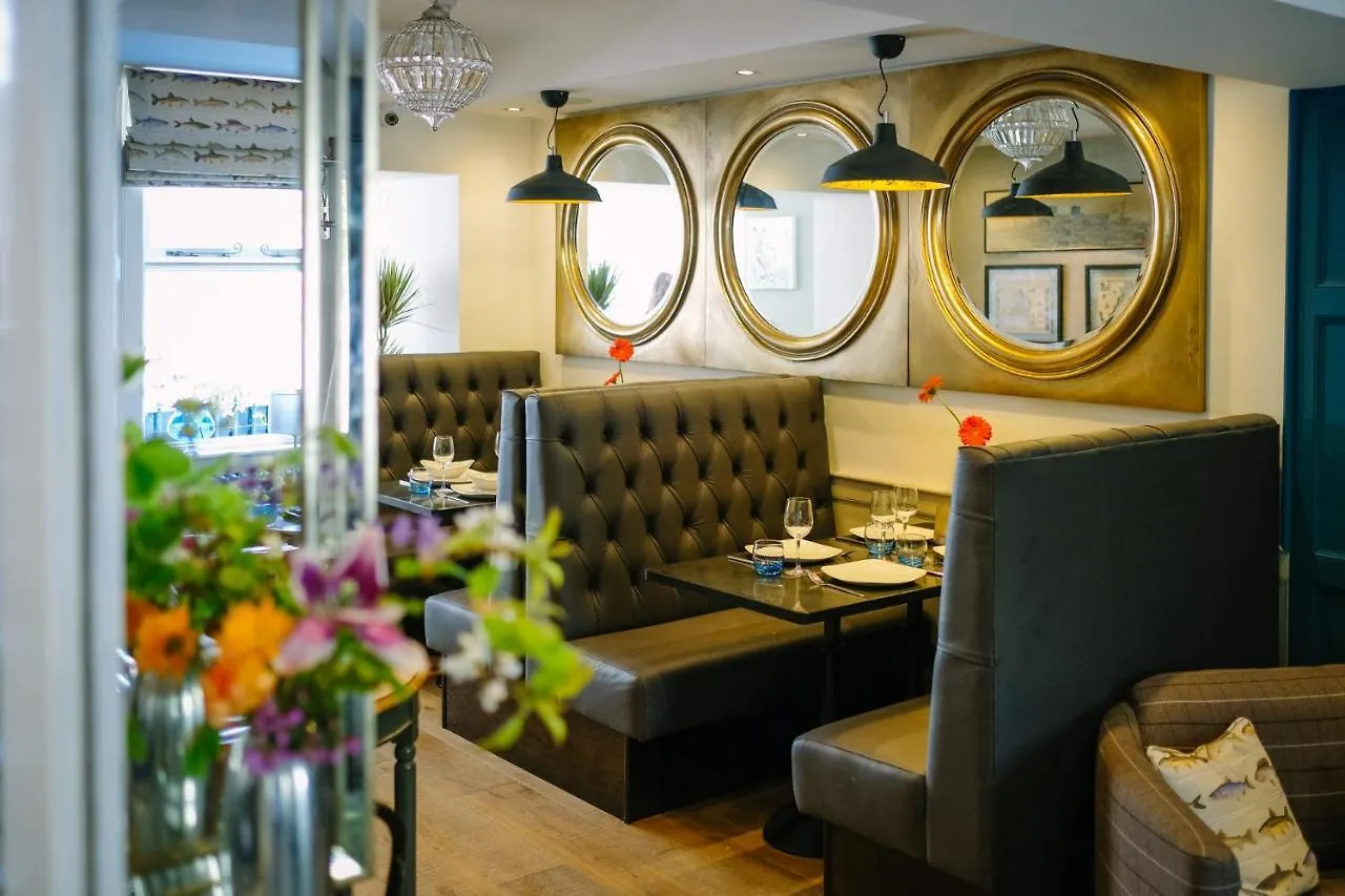 1863 Restaurant With 4* Pooley Bridge
