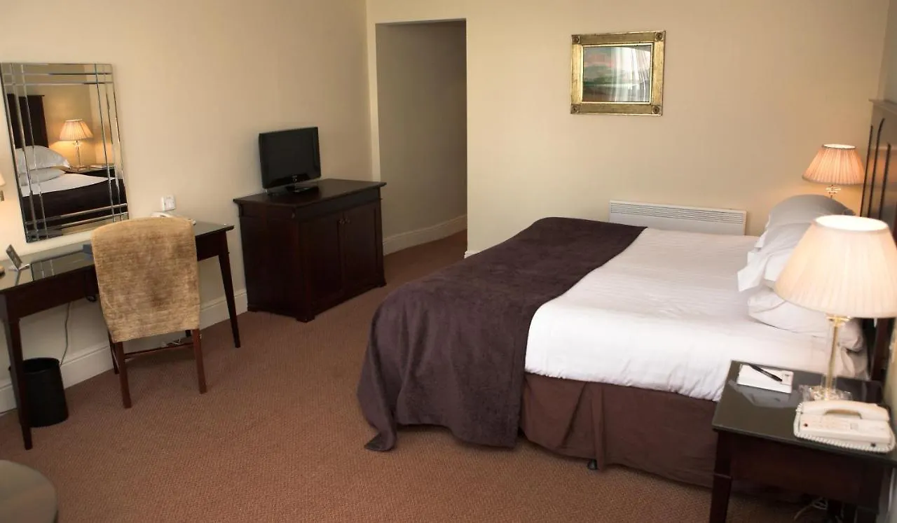 Macdonald Old England & 4* Bowness-on-Windermere