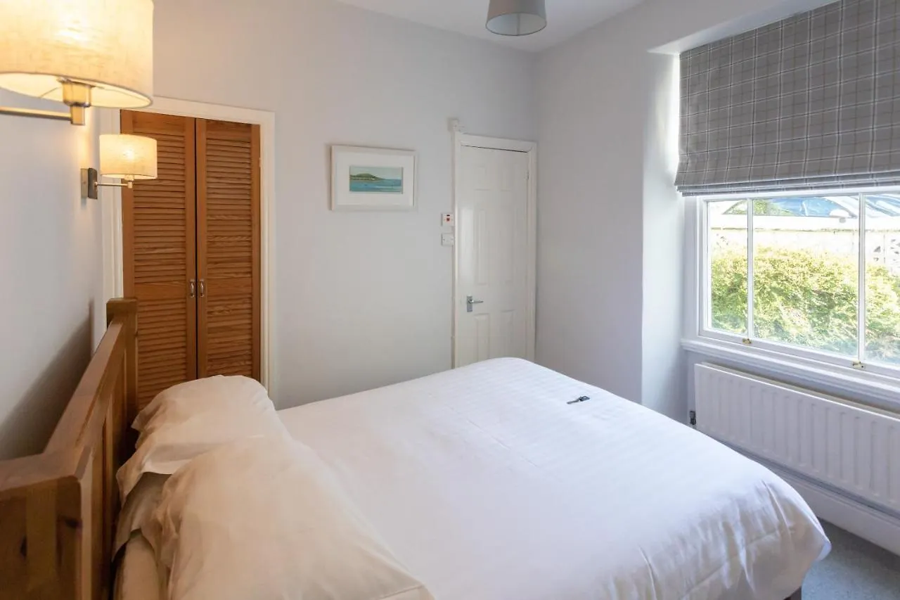 Bed and Breakfast Ashleigh House