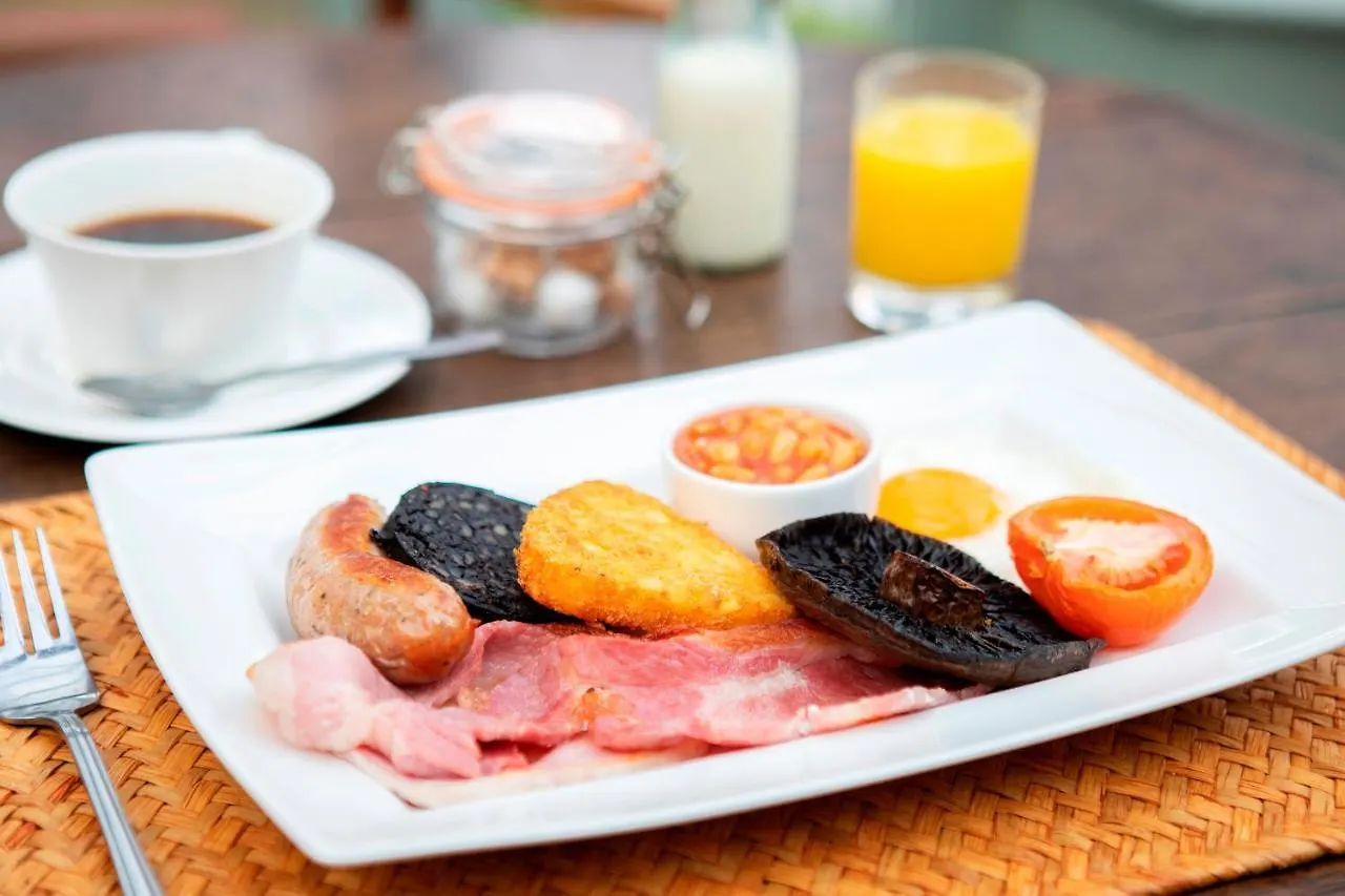Bed and breakfast Victorian House 4*