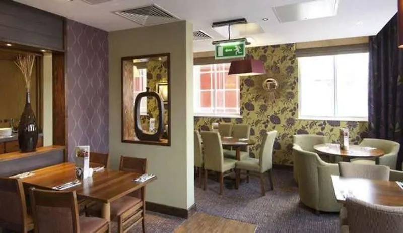 Premier Carlisle - M6 Junction 44 酒店 卡莱尔