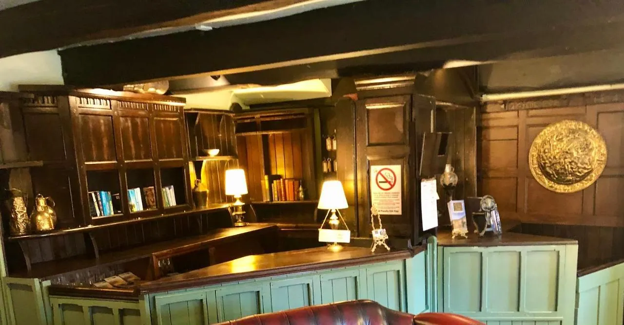 String Of Horses 4* Carlisle (Cumbria)