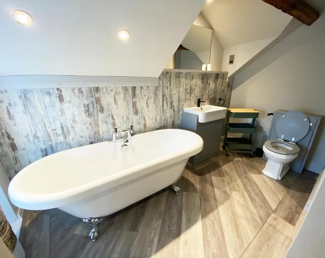 The Hive At Poppi-red Bed & Breakfast Hawkshead
