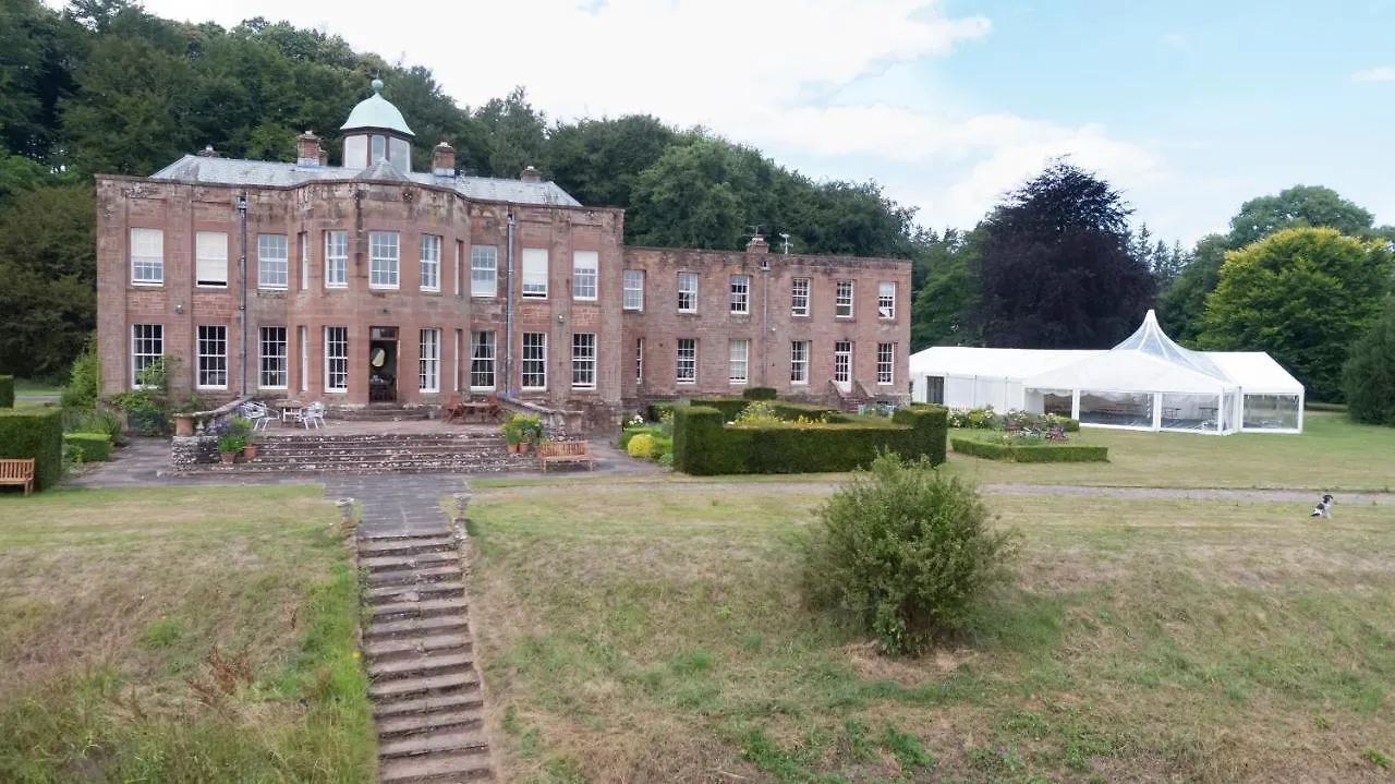Bed & Breakfast Warwick Hall 3*