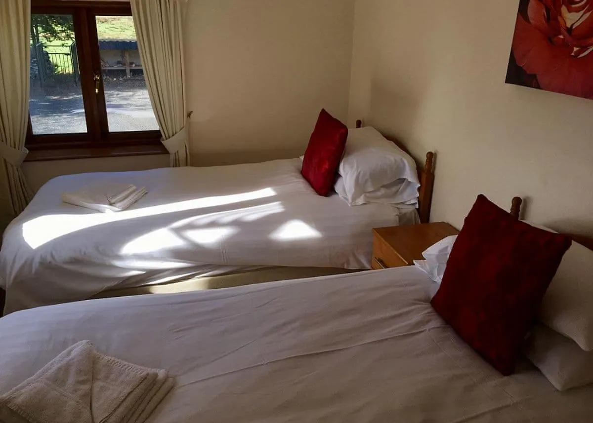 Pound Farm Lodges *