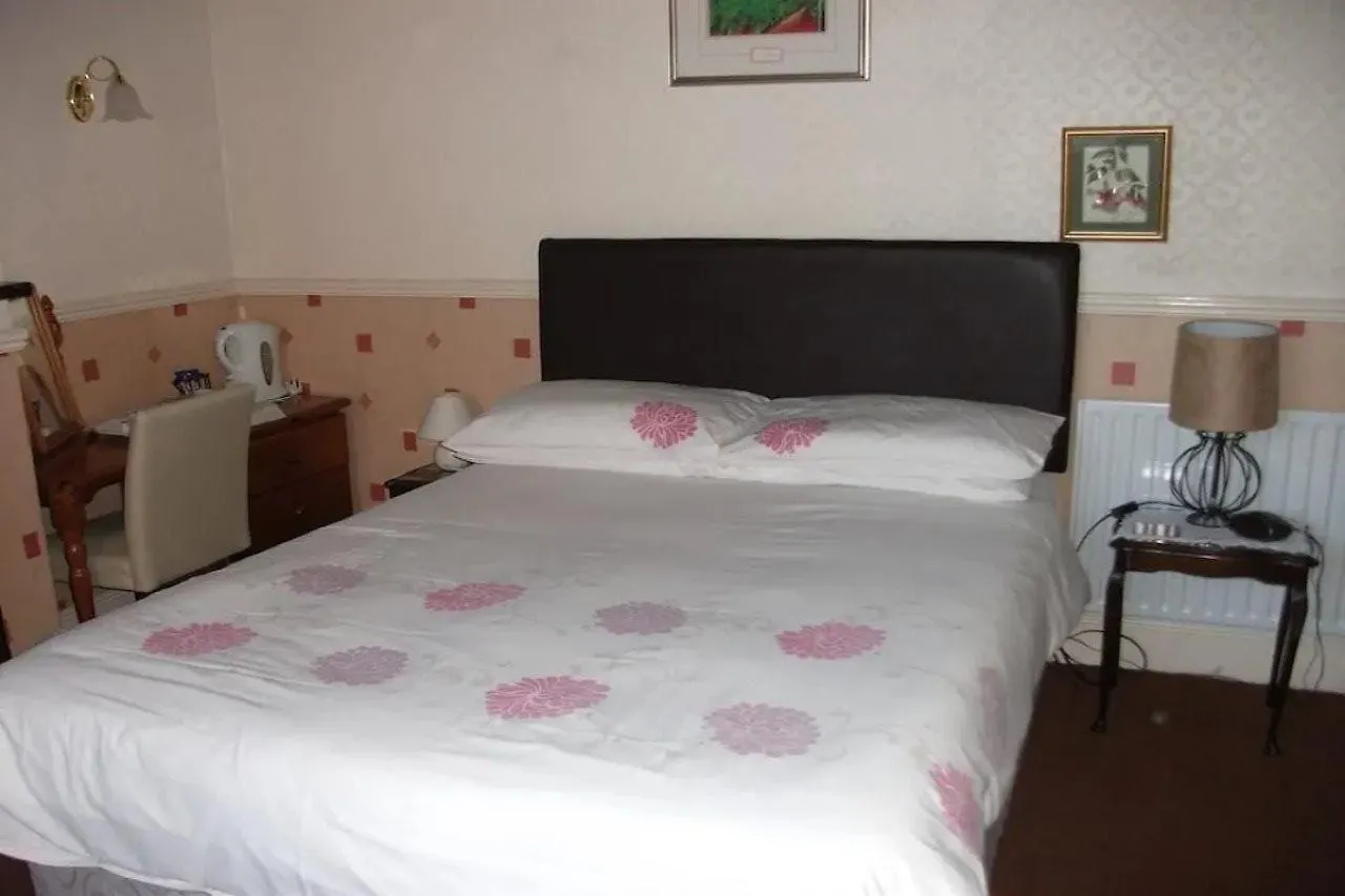 Bed & Breakfast Townhouse 4*
