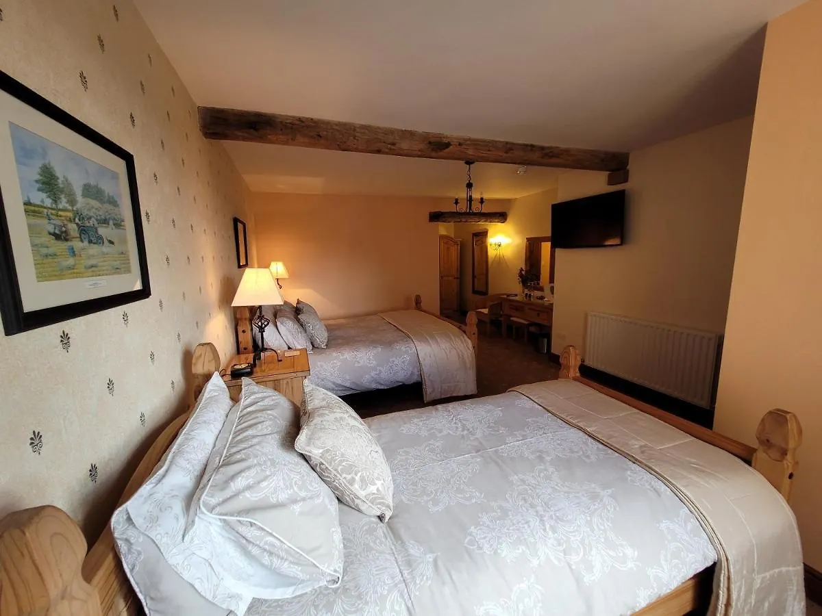 The Ginney Country 4*