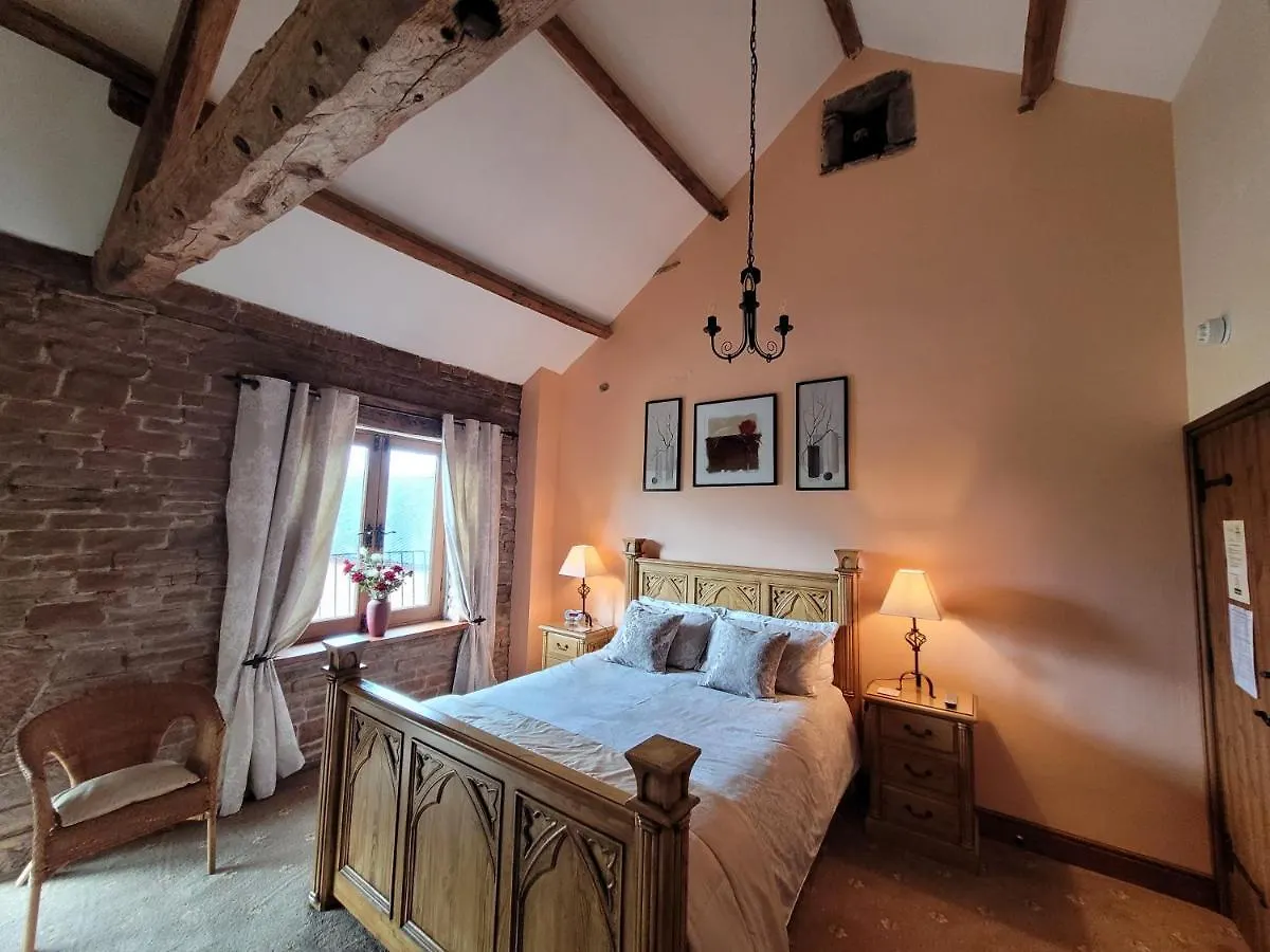 The Ginney Country Affittacamere 4*