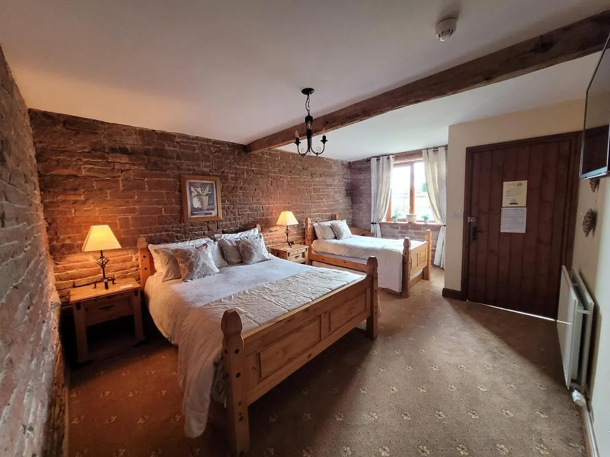 Affittacamere The Ginney Country 4*