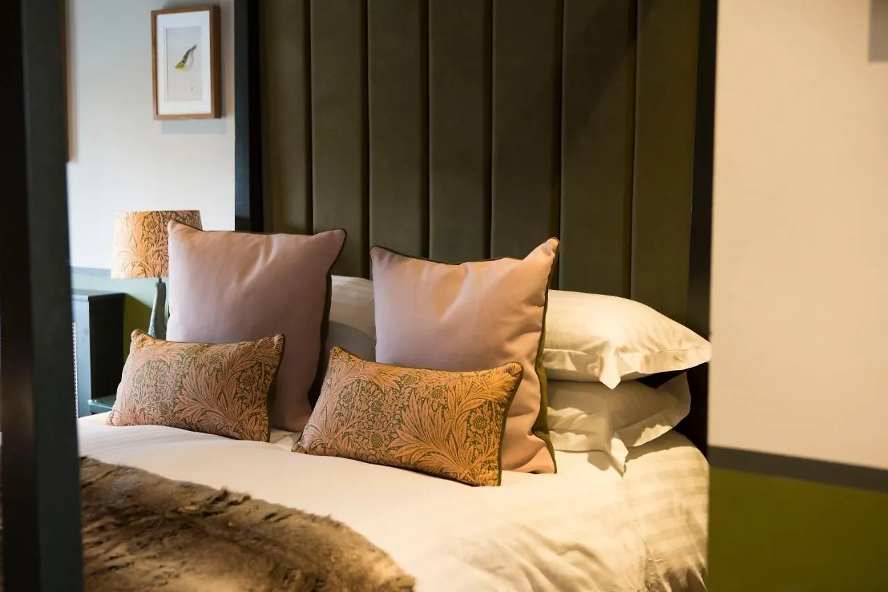 Mason's Arms Hotel *