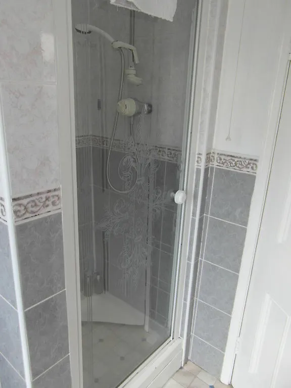 Lisdoonie Hotel 2*