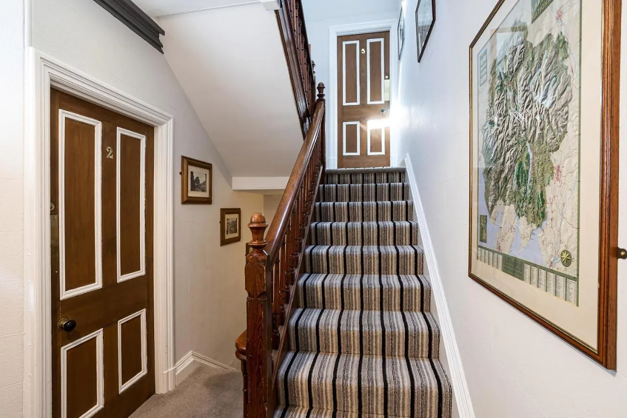 Norwood House 4*
