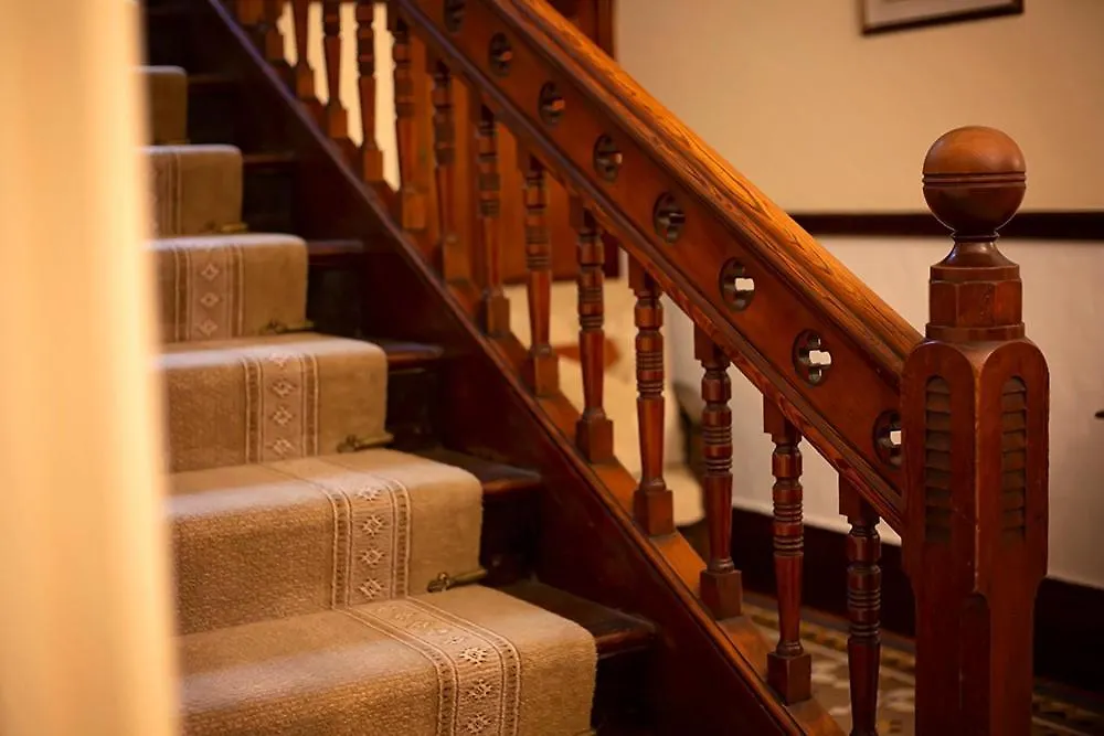 Fir Trees Bed & Breakfast Bowness-on-Windermere