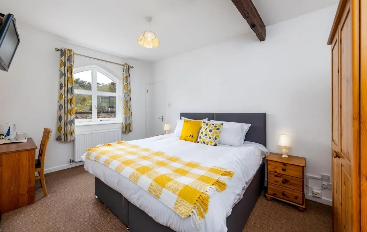 Muncaster Castle Coachman's Quarters 4*