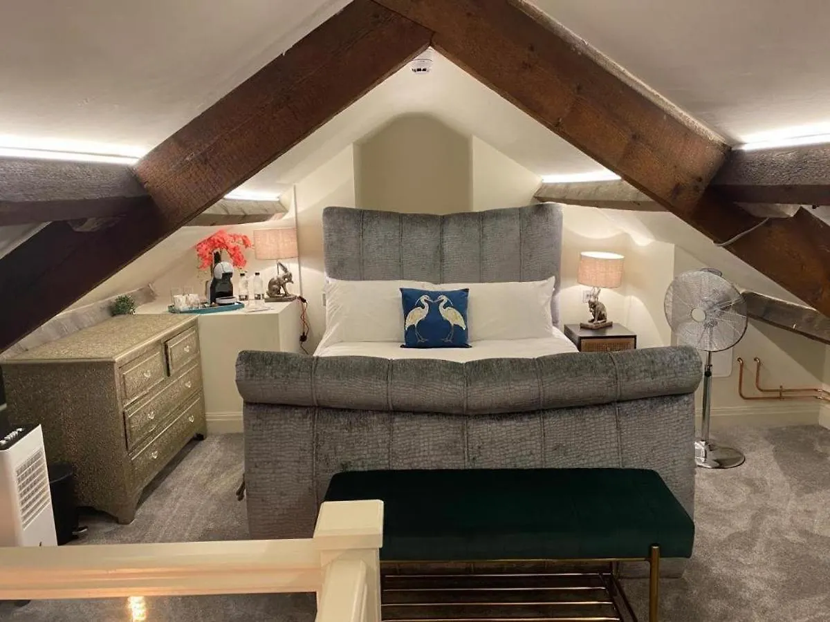 Bed & Breakfast The Hive At Poppi-red Hawkshead