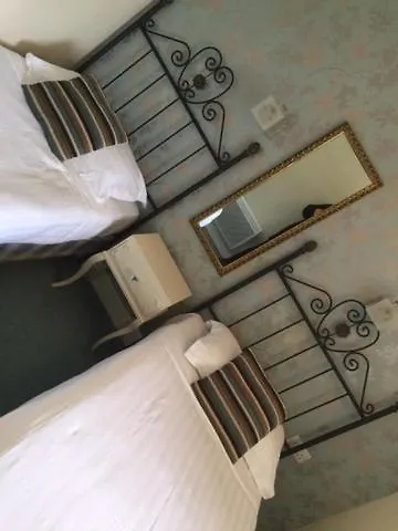 Barbon Inn 3*