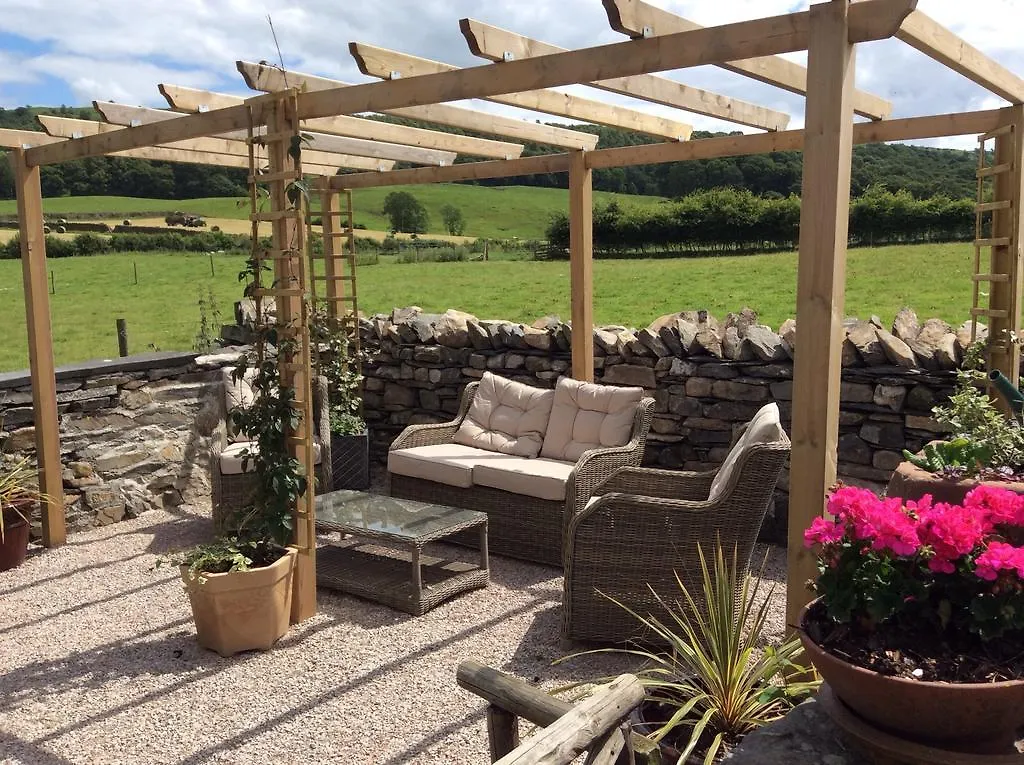 Crosslands Farm Guest house 4*