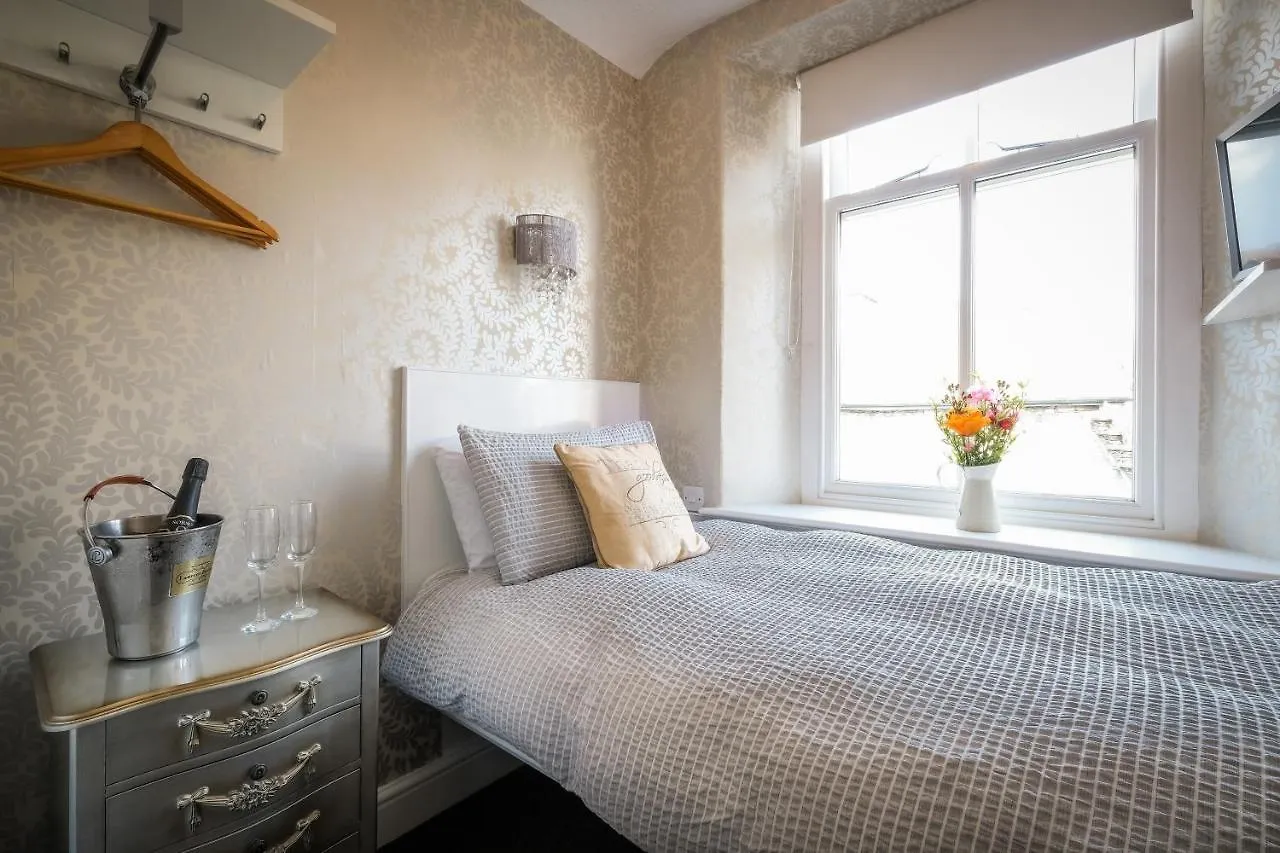 Glen Wynne - Free Off-site Health Club Access With Pool, Sauna, Steam & Gym Pensionat