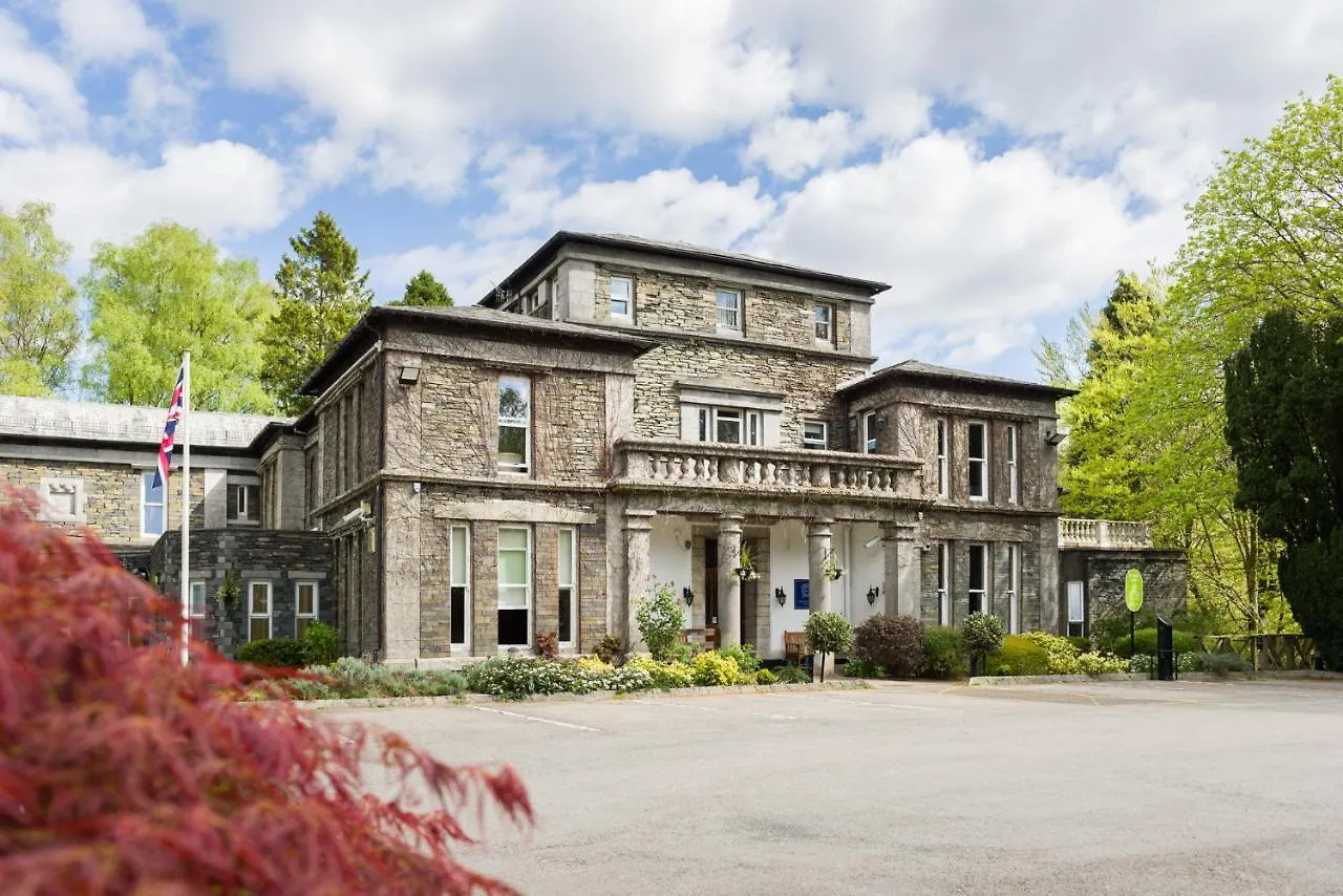 Manor Hotel 3*