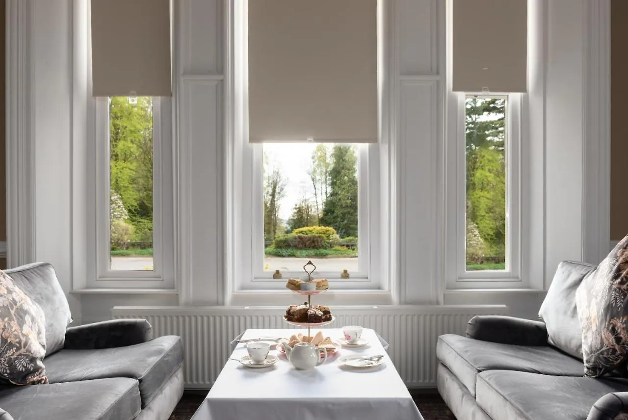 Manor 3* Windermere