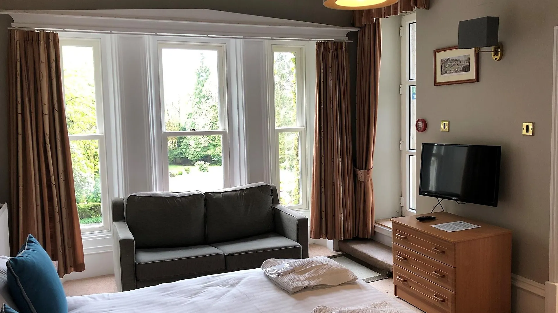 Hotel Manor 3*