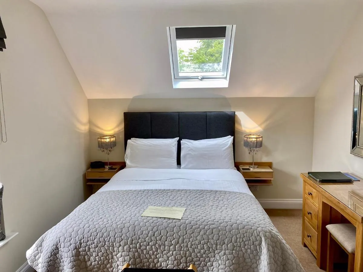 Bed & Breakfast Crow Country 4*