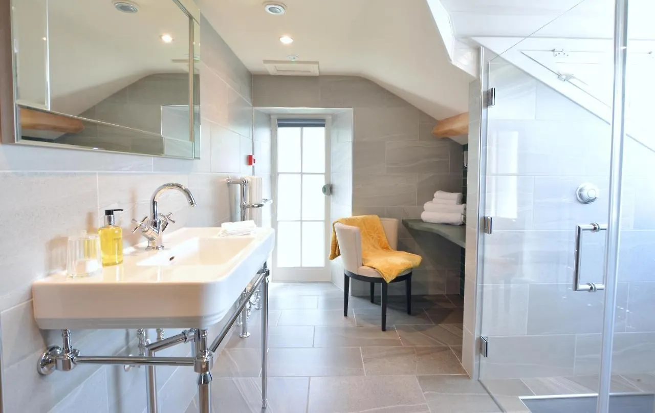Fairfield House And Gardens 4*