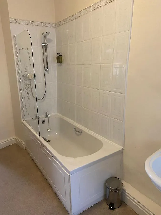 The George Hotel 4*