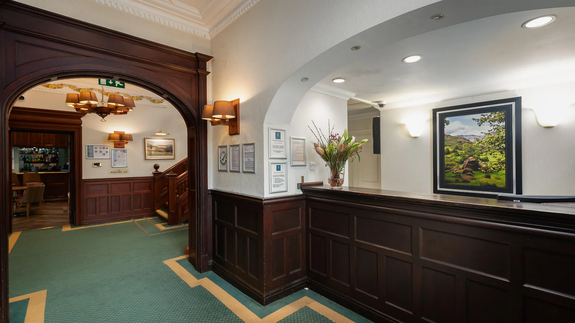 Manor Windermere