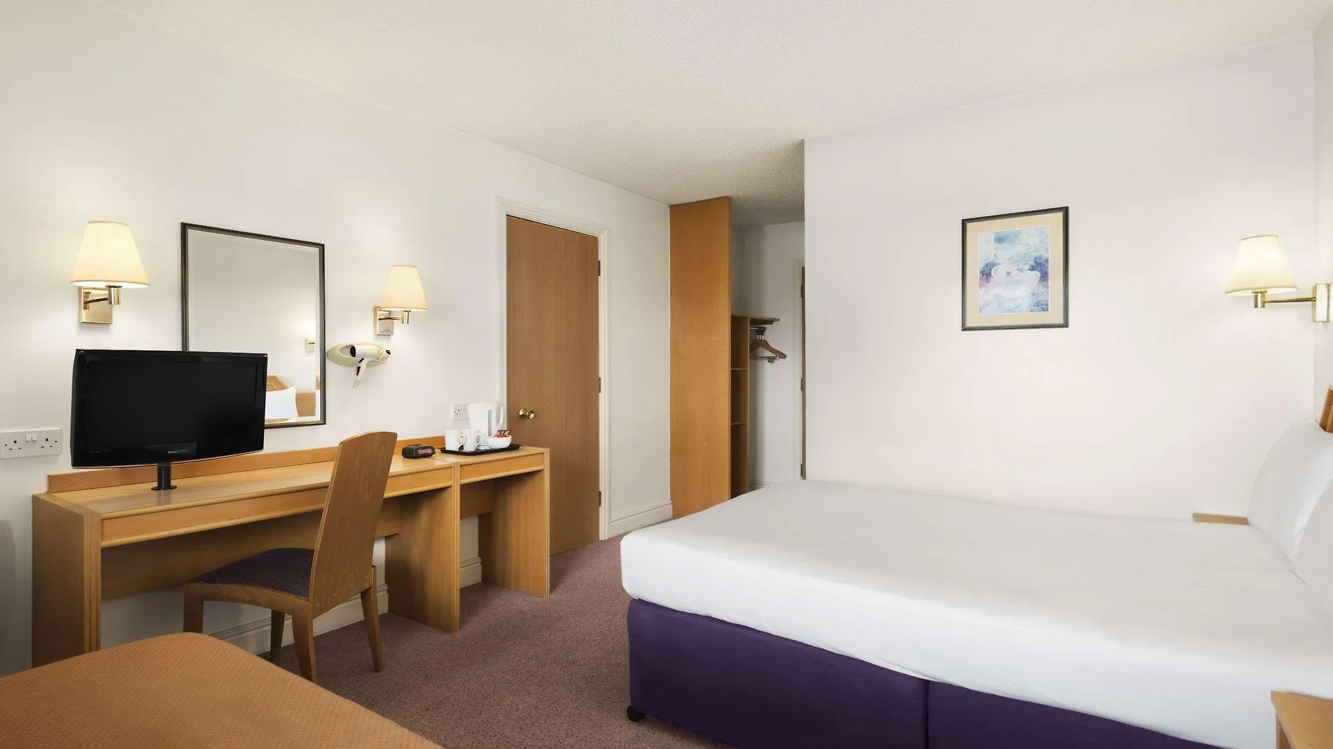 Hotel Days - Killington 3*