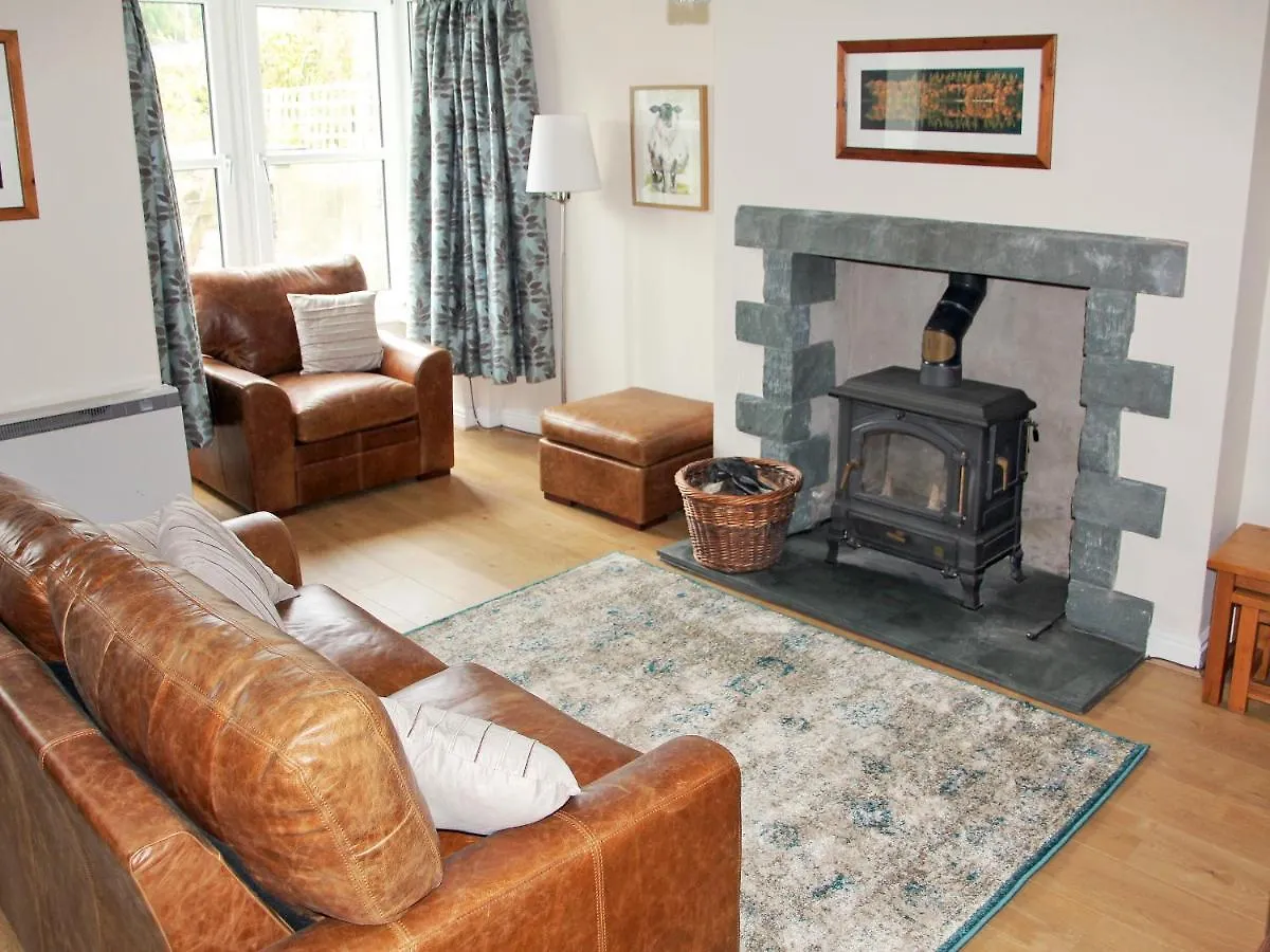 Brookside * Braithwaite