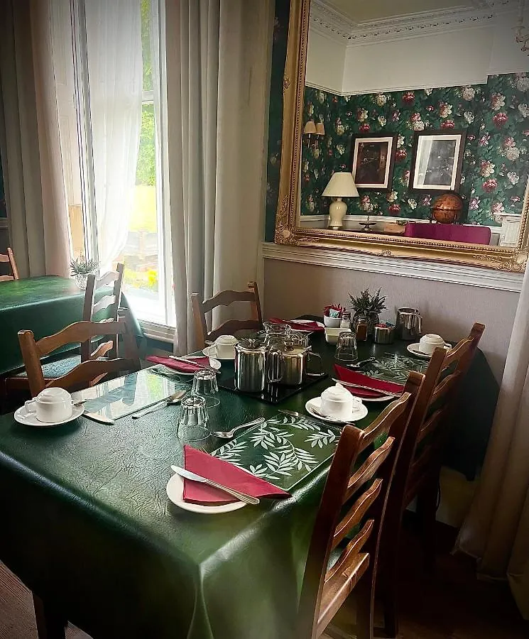 Ashleigh House Guest house *