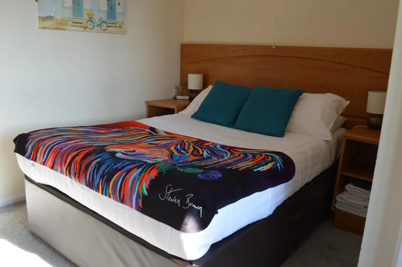 Hunters Hotel 3*