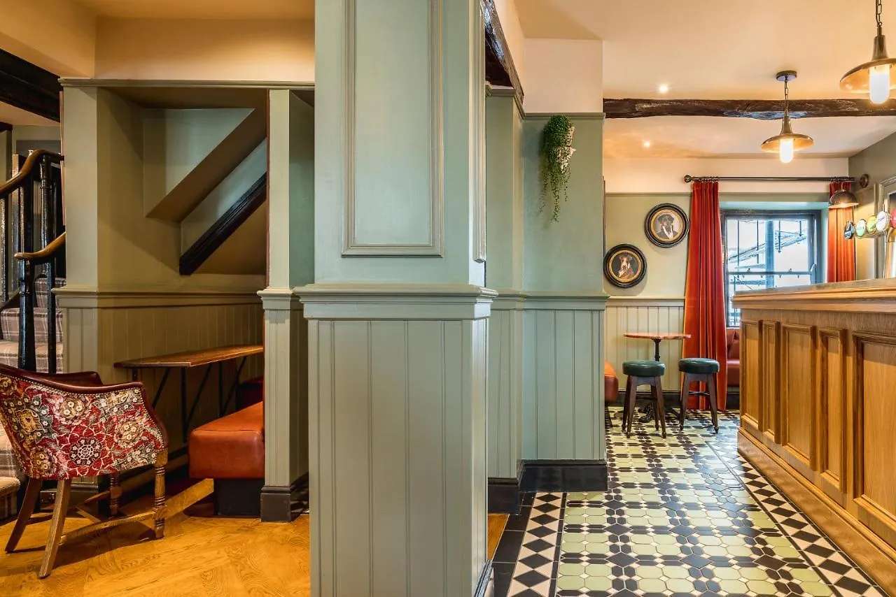 The Kings Arms 3* كيسويك