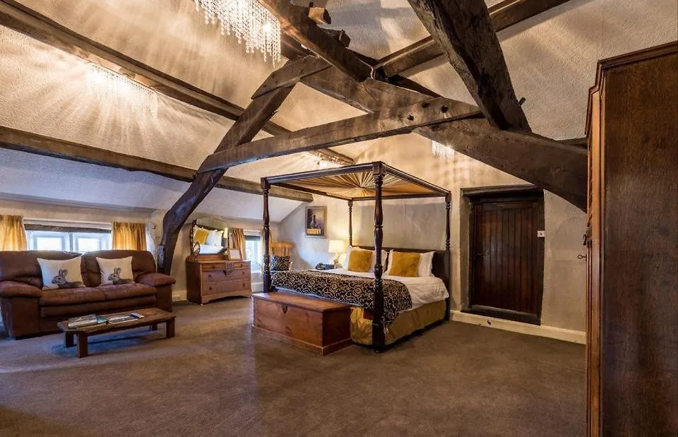 Gosforth Hall 3*