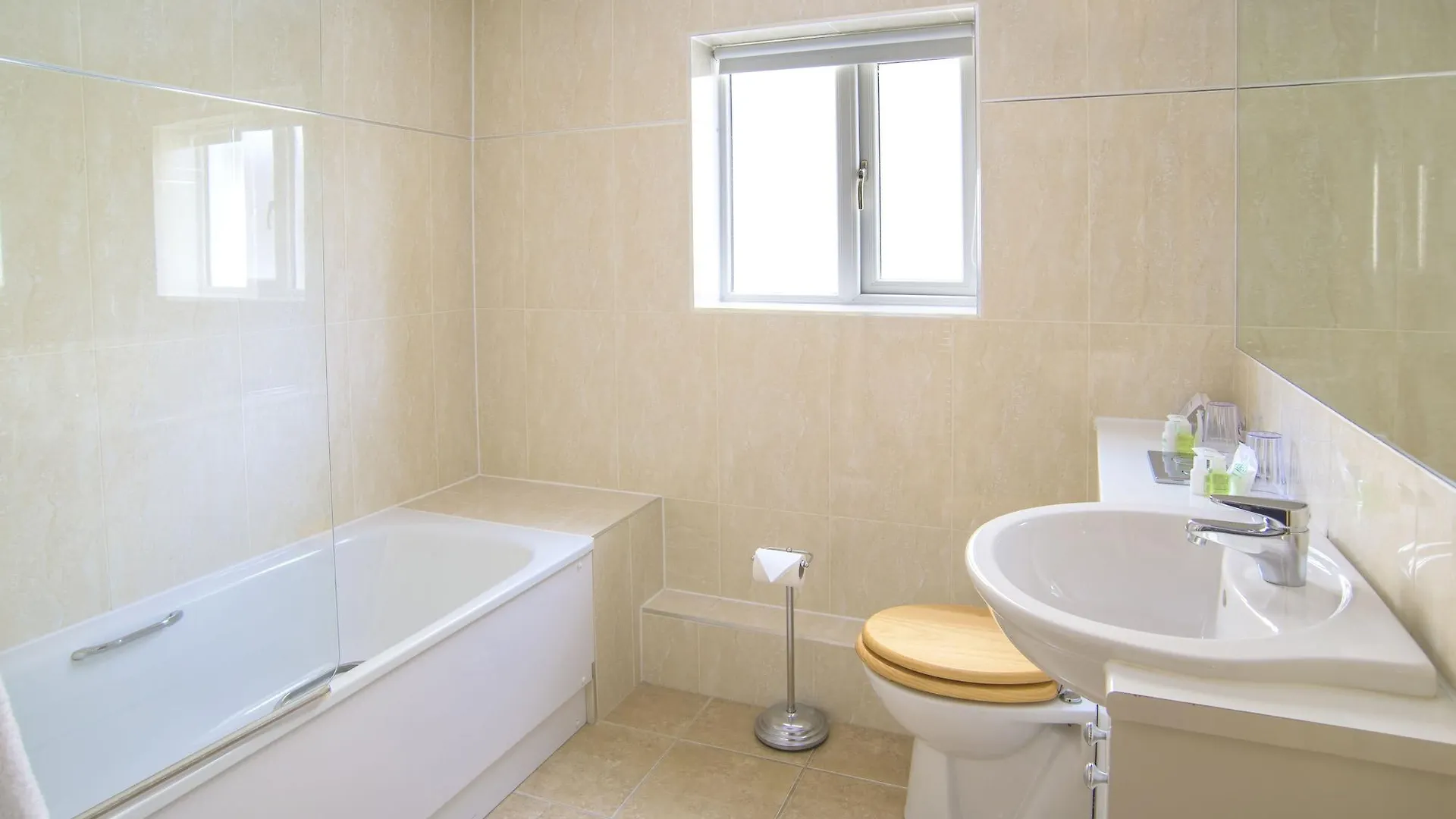 Newby Bridge Hotel Hotel