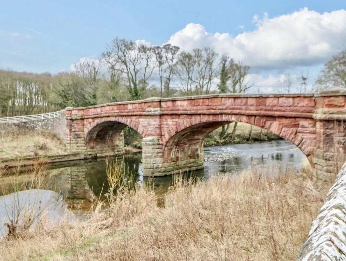 New Luxury Family/dog-friendly Countryside Retreat *