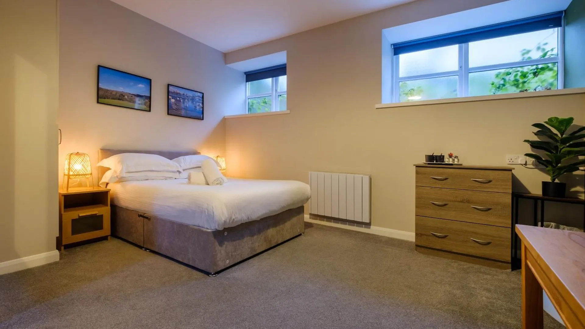 Station - Free Off-site Health Club Access With Pool, Sauna, Steam & Gym 3*