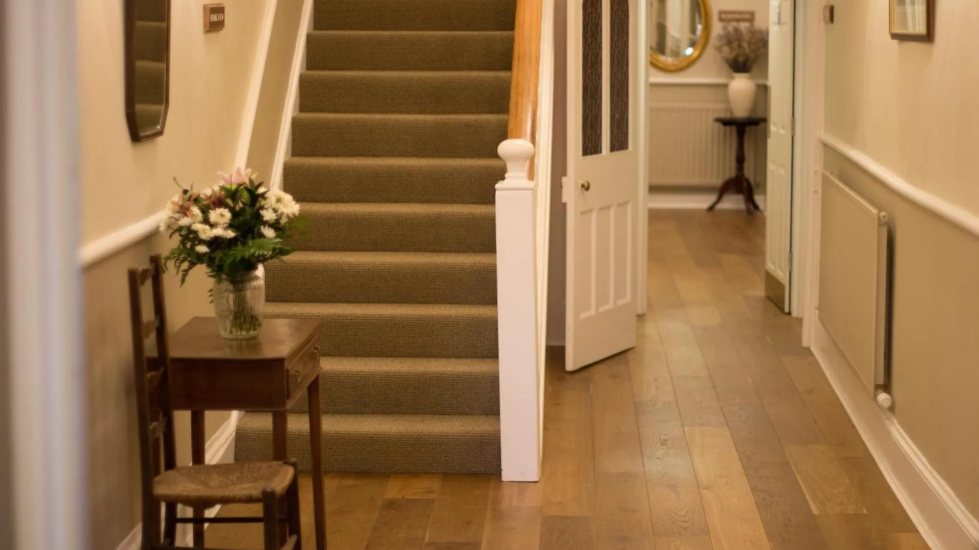 Hotel Briery Wood 4*